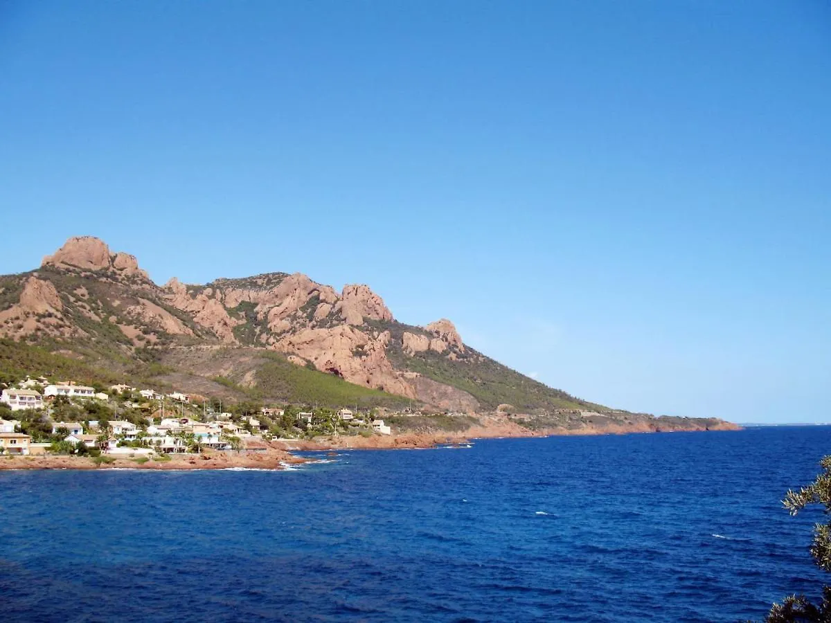 Apartment Village Cap Esterel - L'Esquinade-95 By Interhome Saint-Raphaël
