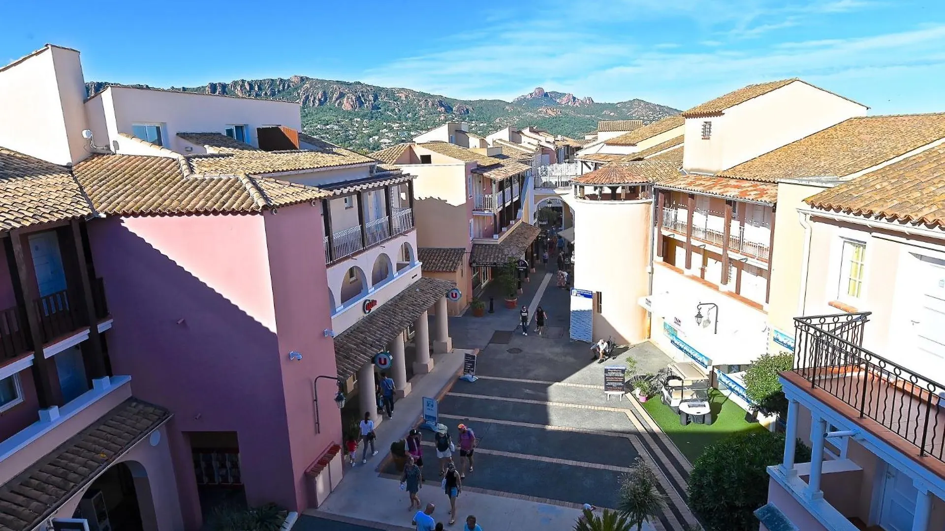Apartment Village Cap Esterel - L'Esquinade-95 By Interhome Saint-Raphaël Francja