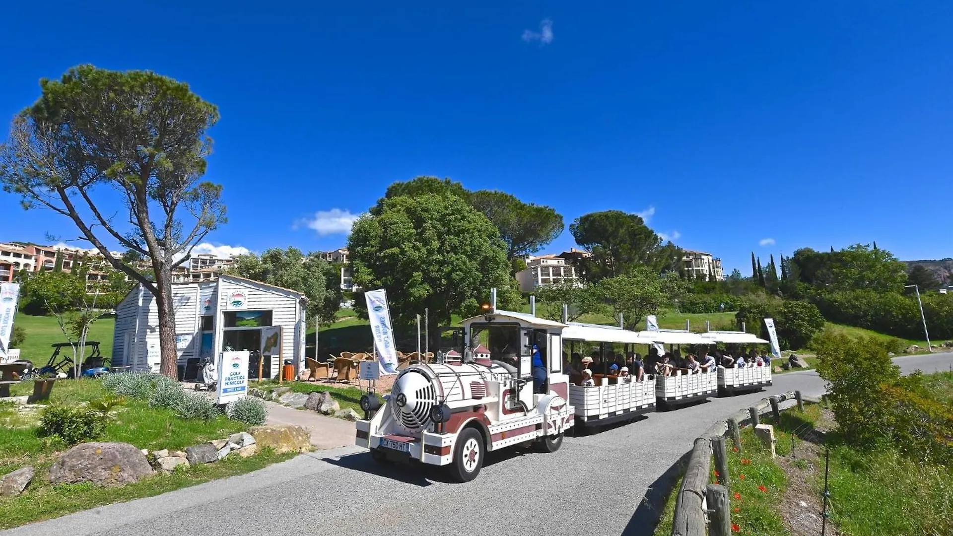 Apartment Village Cap Esterel - L'Esquinade-95 By Interhome Saint-Raphaël