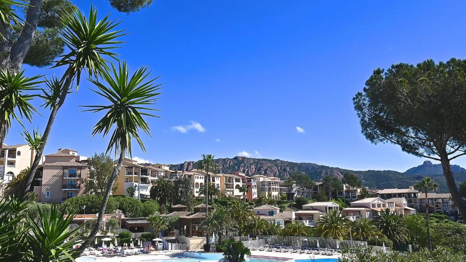 Apartment Village Cap Esterel - L'Esquinade-95 By Interhome Saint-Raphaël