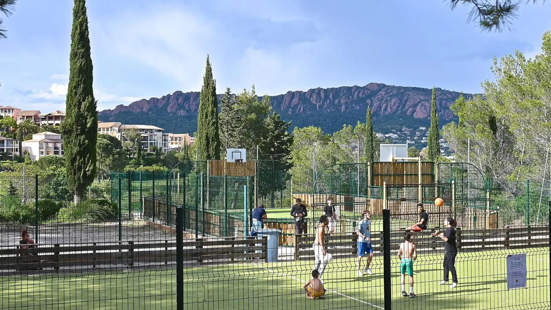 Apartment Village Cap Esterel - L'Esquinade-95 By Interhome Saint-Raphaël