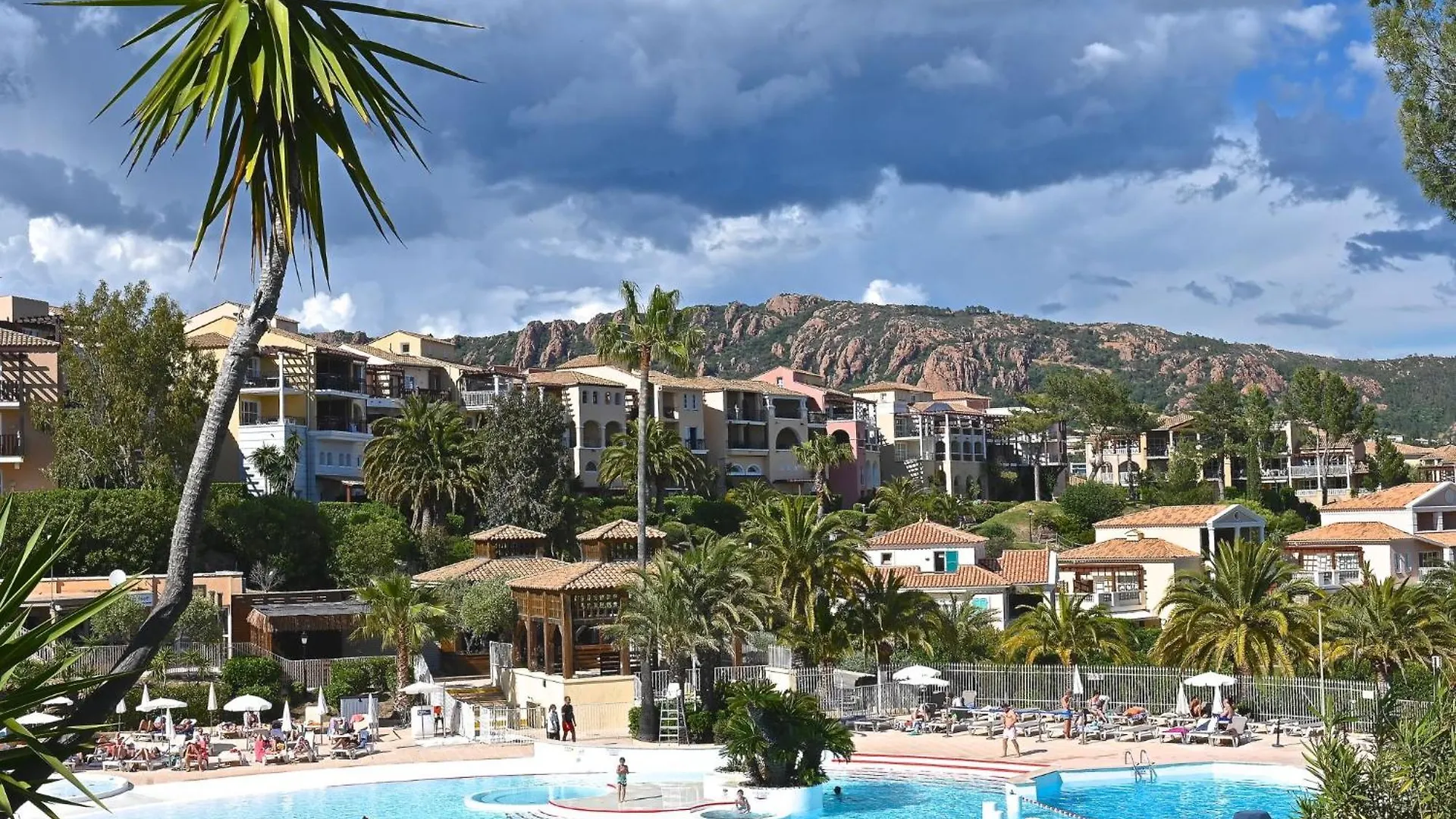 Apartment Village Cap Esterel - L'Esquinade-95 By Interhome Saint-Raphaël